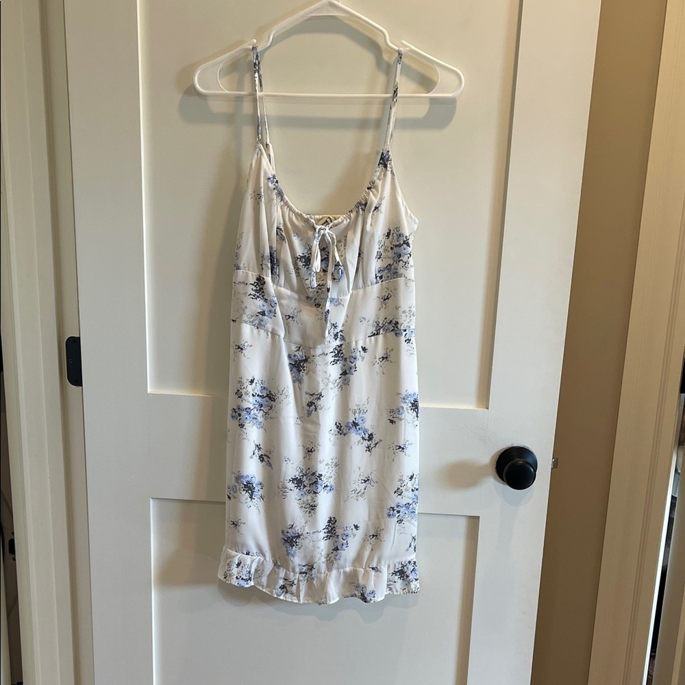 Abercrombie & Fitch White and Blue Floral Dress